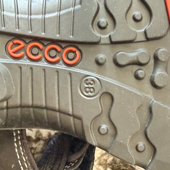 Ecco Yucatan Sandals Womens 7 Black Leather Adjustable Straps Textured Sole - Picture 14 of 14